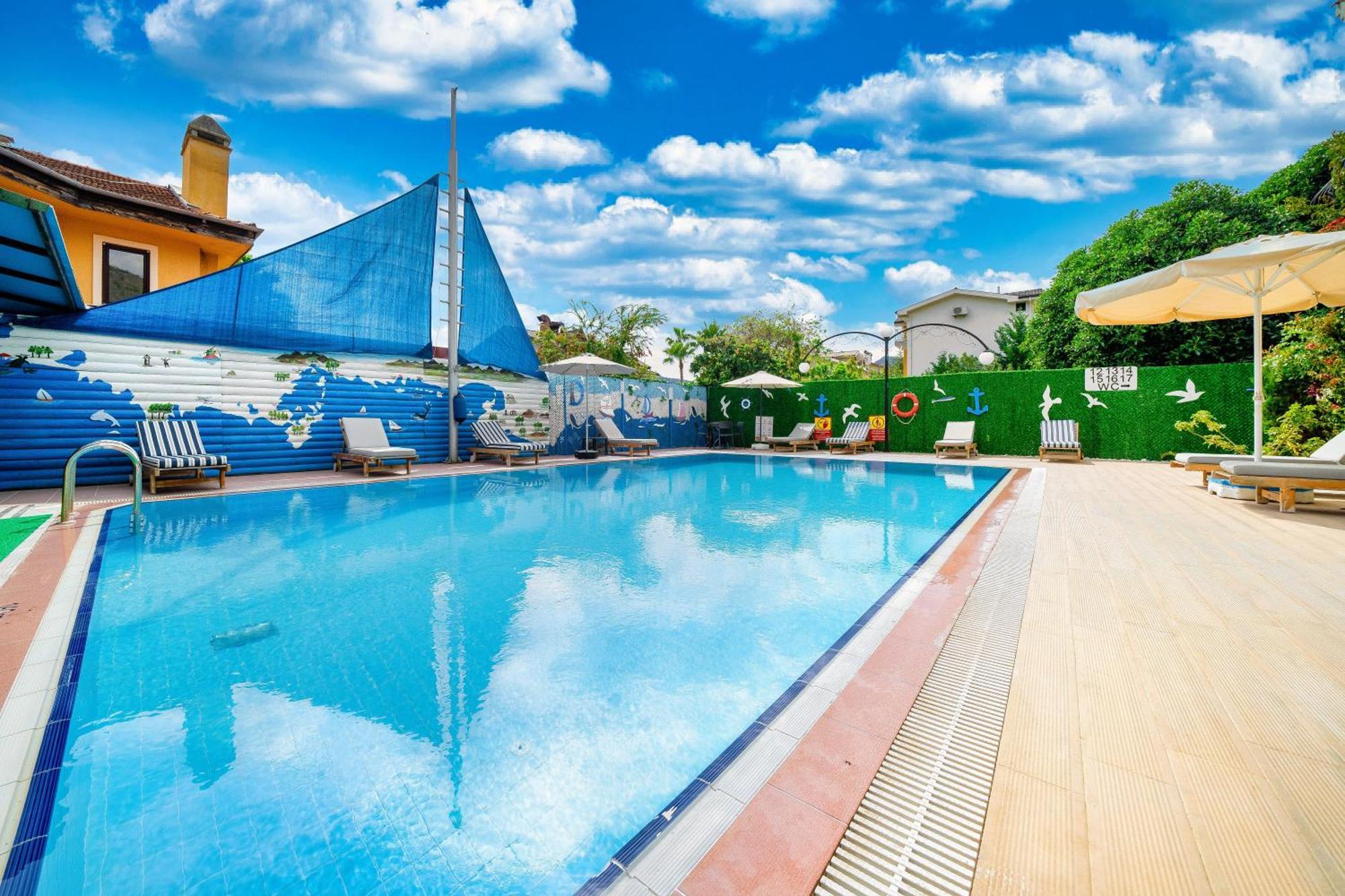 Dedeminn Garden Hotel Göcek Extérieur photo