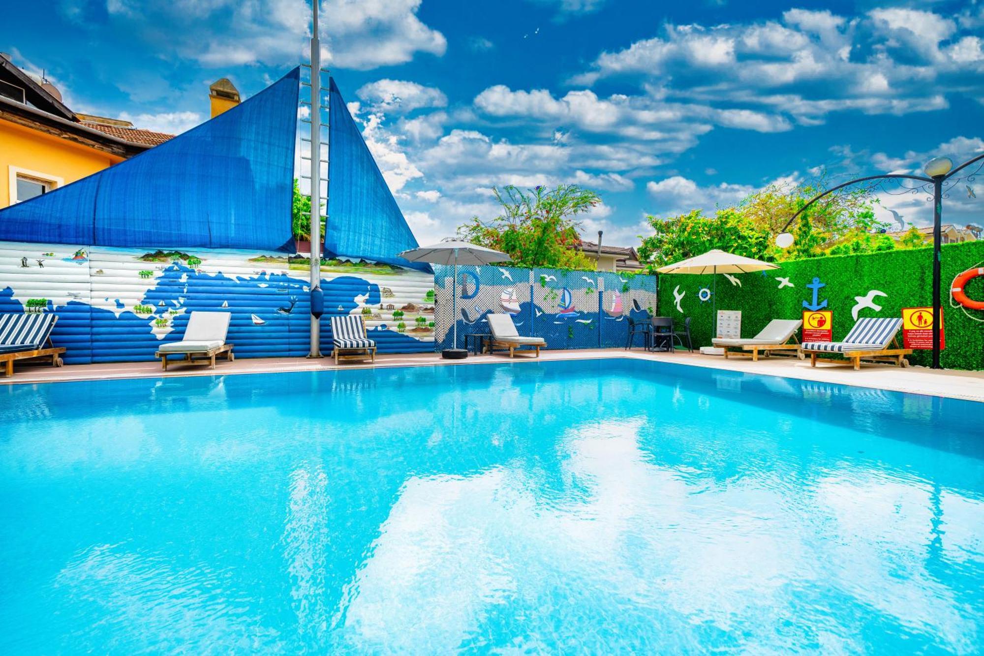 Dedeminn Garden Hotel Göcek Extérieur photo