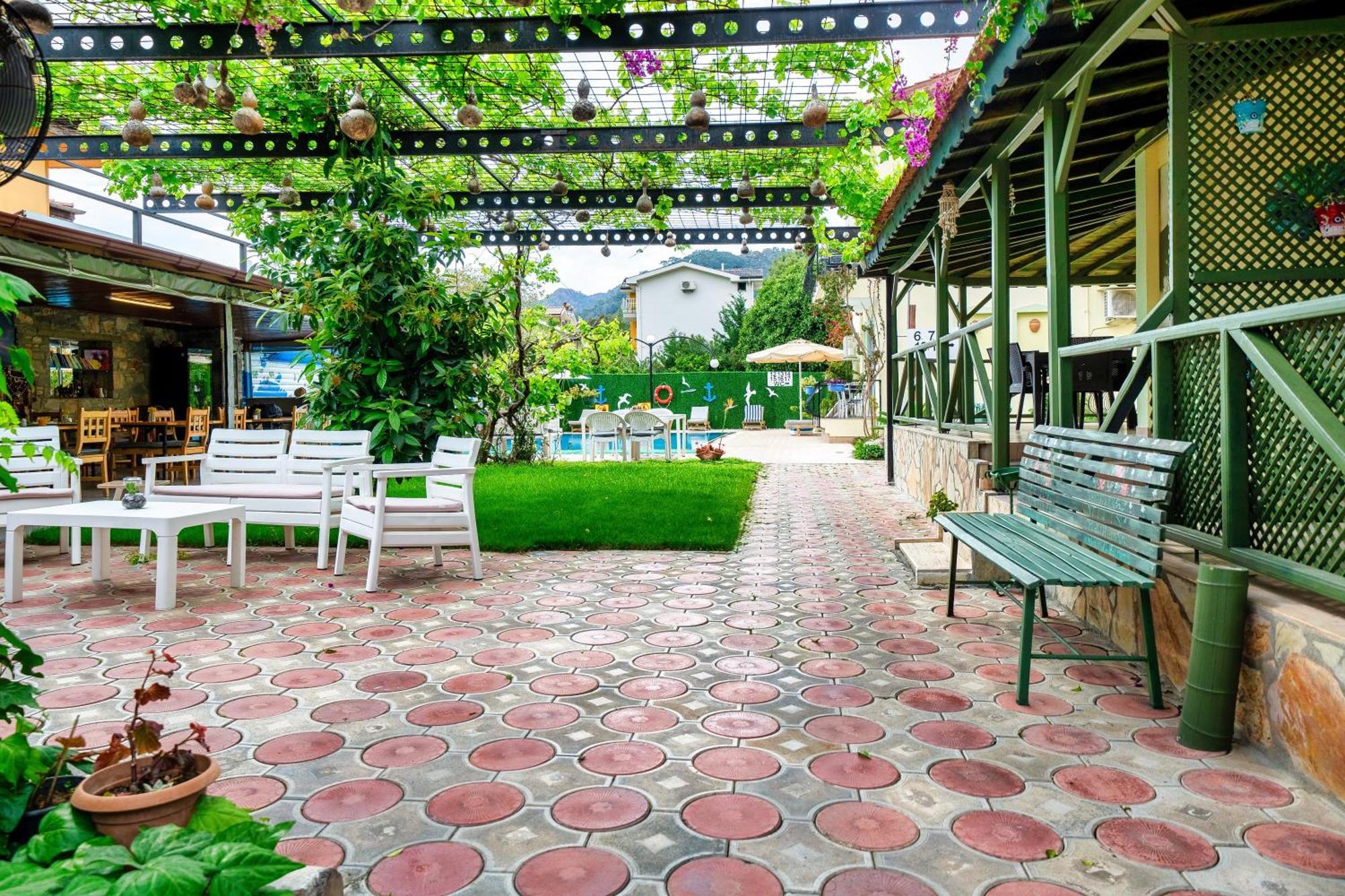 Dedeminn Garden Hotel Göcek Extérieur photo